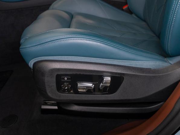 BMW XM с пробегом 2025 года, цена 20 340 000 рублей, 11128 км, внедорожник, Автокод Объявления