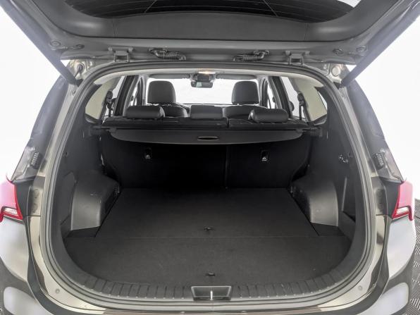 Hyundai Santa Fe IV Рестайлинг с пробегом 2022 года, цена 4 450 000 рублей, 49970 км, внедорожник, Автокод Объявления