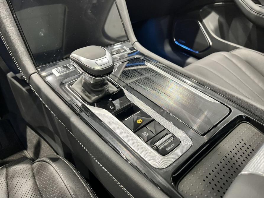 Hongqi H5 II Екатеринбург  - изображение 10