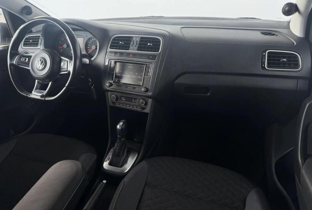 Volkswagen Polo V Рестайлинг Киров  - изображение 10