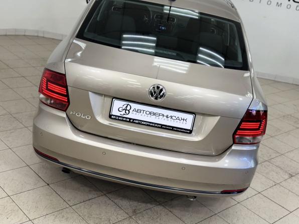 Volkswagen Polo V Рестайлинг с пробегом 2018 года, цена 1 440 000 рублей, 41122 км, седан, Автокод Объявления