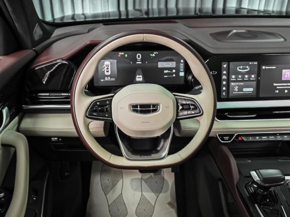 Geely Monjaro I с пробегом 2023 года, цена 3 372 000 рублей, 69552 км, внедорожник, Автокод Объявления