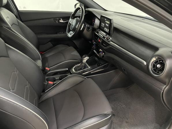Kia Cerato IV с пробегом 2021 года, цена 2 100 000 рублей, 107075 км, седан, Автокод Объявления