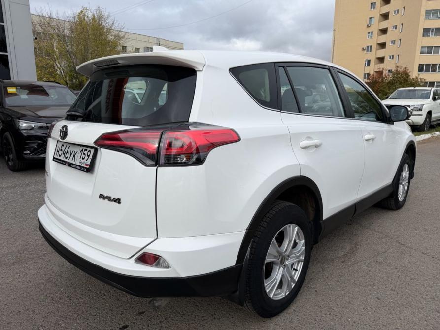 Toyota RAV4 IV (XA40) Рестайлинг Нижнекамск  - изображение 3
