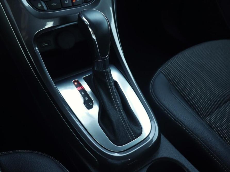 Opel Astra J Рестайлинг Казань  - изображение 14