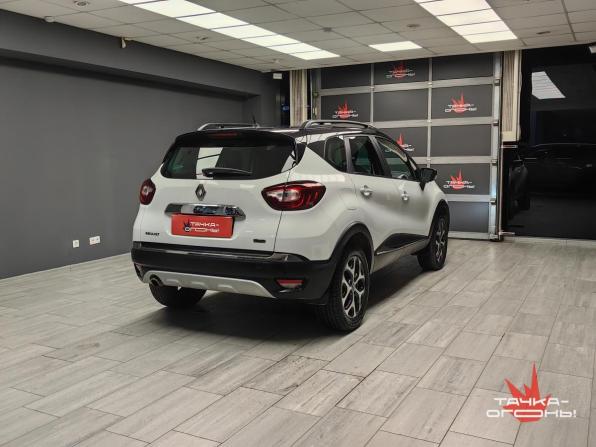 Renault Kaptur I с пробегом 2018 года, цена 1 370 000 рублей, 131291 км, внедорожник, Автокод Объявления