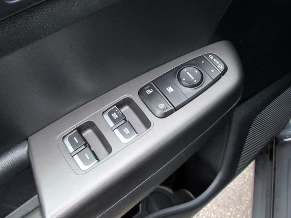 Kia Sportage IV Рестайлинг с пробегом 2021 года, цена 2 656 500 рублей, 80440 км, внедорожник, Автокод Объявления