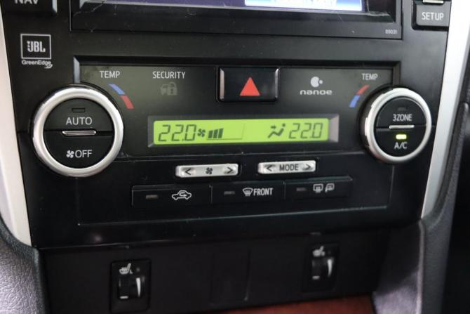 Toyota Camry VII (XV50) с пробегом 2014 года, цена 1 599 990 рублей, 249637 км, седан, Автокод Объявления
