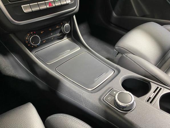Mercedes-Benz CLA I (C117 X117) Рестайлинг с пробегом 2017 года, цена 1 999 000 рублей, 103406 км, седан, Автокод Объявления