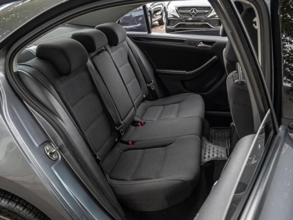 Volkswagen Jetta VI Рестайлинг с пробегом 2017 года, цена 1 450 000 рублей, 147514 км, седан, Автокод Объявления