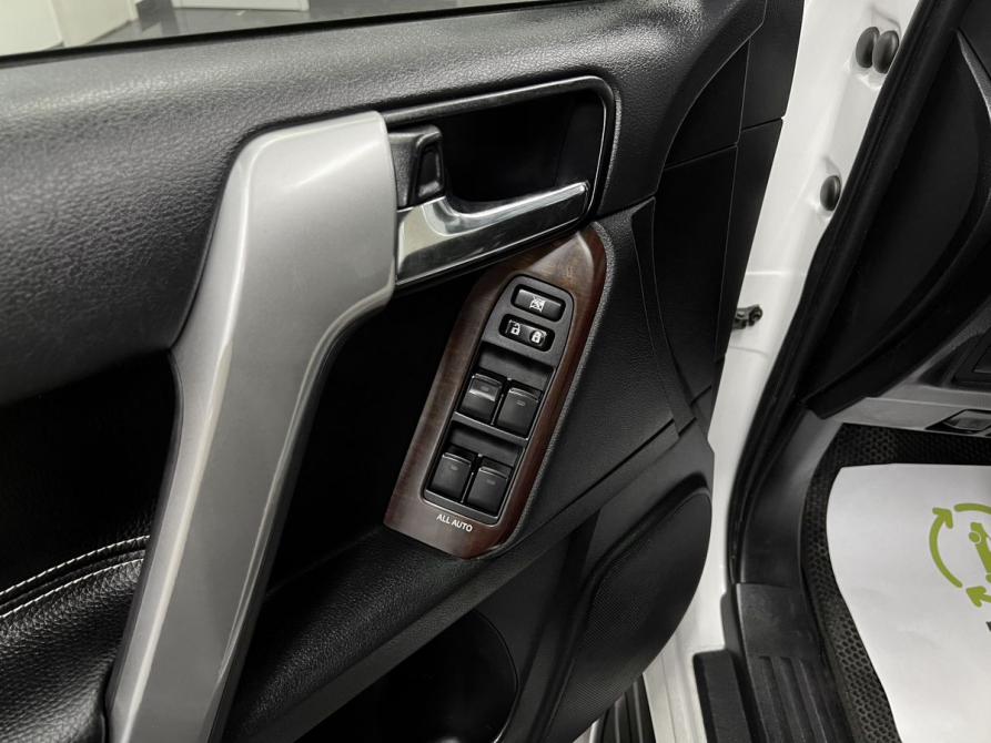Toyota Land Cruiser Prado 150 Series Рестайлинг 1 Тверь  - изображение 28