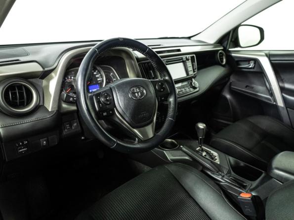 Toyota RAV4 IV (XA40) с пробегом 2014 года, цена 1 899 700 рублей, 132842 км, внедорожник, Автокод Объявления