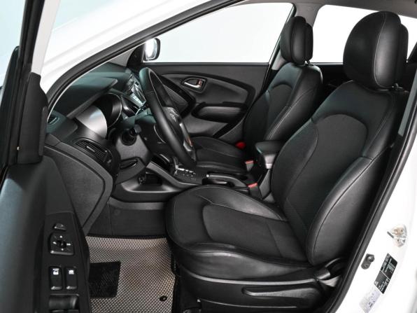 Hyundai ix35 I Рестайлинг с пробегом 2014 года, цена 1 699 000 рублей, 114827 км, внедорожник, Автокод Объявления