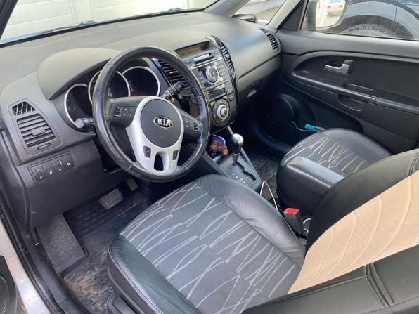 Kia Venga I с пробегом 2013 года, цена 819 000 рублей, 238000 км, компактвэн, Автокод Объявления