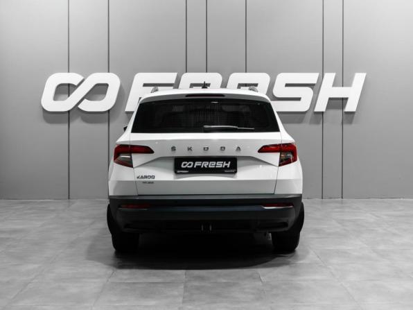 Skoda Karoq I с пробегом 2021 года, цена 1 979 000 рублей, 147535 км, внедорожник, Автокод Объявления
