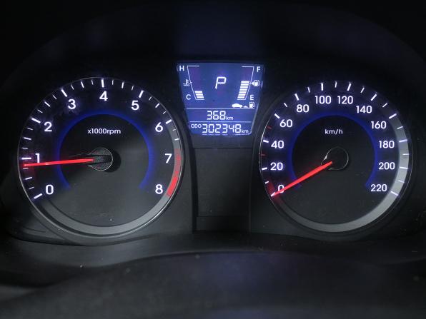 Hyundai Solaris I с пробегом 2012 года, цена 730 000 рублей, 302000 км, хэтчбек, Автокод Объявления