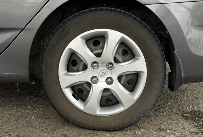 Hyundai Solaris I с пробегом 2013 года, цена 845 000 рублей, 141642 км, седан, Автокод Объявления
