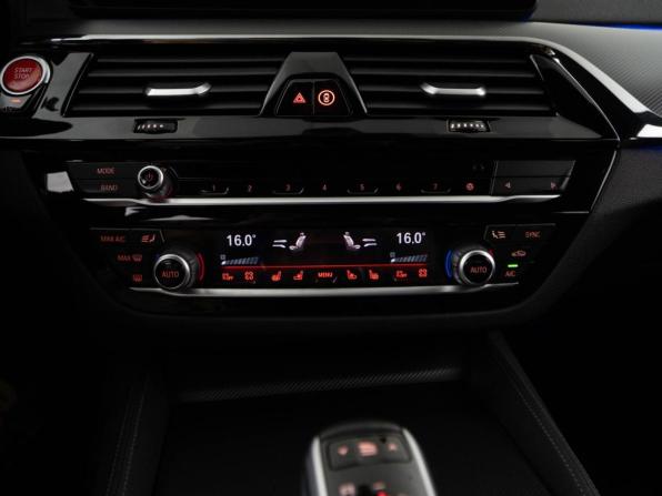 BMW M5 VI (F90) Рестайлинг с пробегом 2021 года, цена 10 998 999 рублей, 31330 км, седан, Автокод Объявления