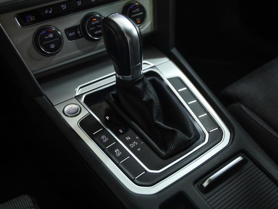 Volkswagen Passat B8 Санкт-Петербург  - изображение 16