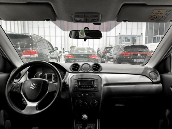 Suzuki Vitara II с пробегом 2016 года, цена 1 420 000 рублей, 156000 км, внедорожник, Автокод Объявления