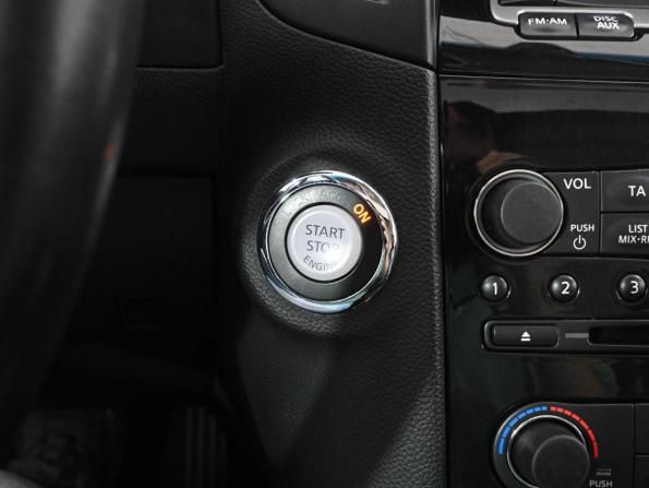 Infiniti FX II (S51) Рестайлинг с пробегом 2012 года, цена 1 849 000 рублей, 184511 км, внедорожник, Автокод Объявления