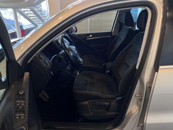 Volkswagen Tiguan I Рестайлинг с пробегом 2012 года, цена 1 490 000 рублей, 133803 км, внедорожник, Автокод Объявления