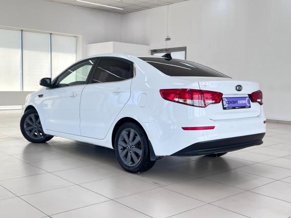Kia Rio III Рестайлинг с пробегом 2015 года, цена 1 295 000 рублей, 157967 км, седан, Автокод Объявления