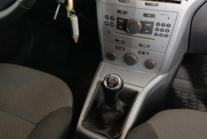 Opel Astra H Рестайлинг с пробегом 2011 года, цена 650 000 рублей, 162000 км, универсал, Автокод Объявления