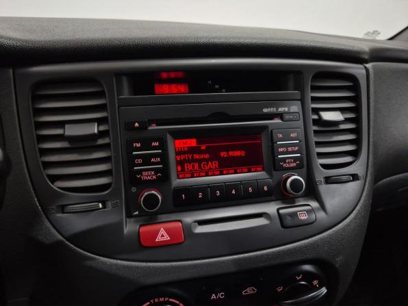 Kia Rio II Рестайлинг с пробегом 2010 года, цена 550 000 рублей, 160500 км, седан, Автокод Объявления