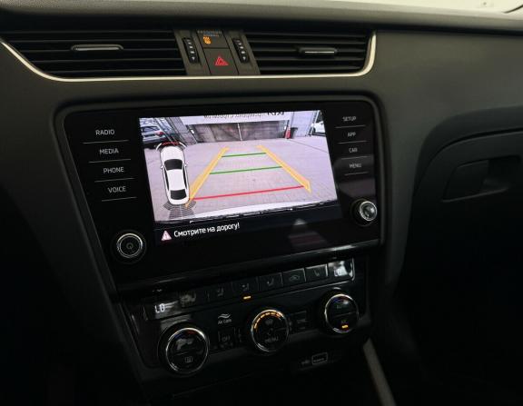 Skoda Octavia III (A7) Рестайлинг с пробегом 2019 года, цена 2 200 000 рублей, 37088 км, лифтбек, Автокод Объявления