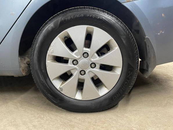 Kia Rio III с пробегом 2012 года, цена 599 000 рублей, 308000 км, седан, Автокод Объявления
