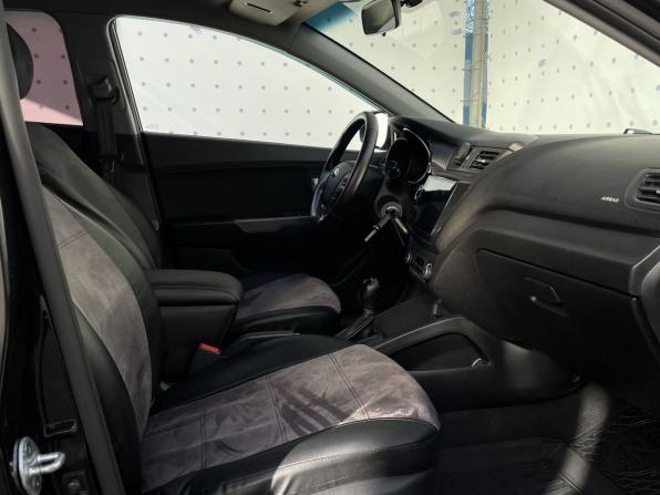 Kia Rio III Рестайлинг с пробегом 2016 года, цена 1 090 000 рублей, 148169 км, хэтчбек, Автокод Объявления