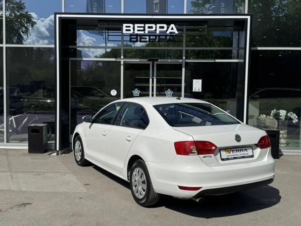 Volkswagen Jetta VI с пробегом 2014 года, цена 990 000 рублей, 160237 км, седан, Автокод Объявления