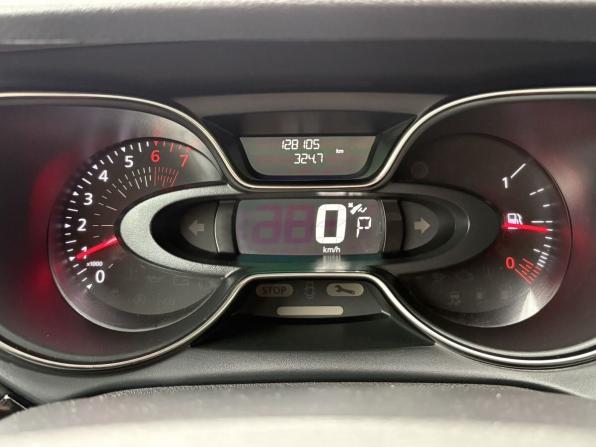 Renault Kaptur I Рестайлинг с пробегом 2021 года, цена 1 449 000 рублей, 128101 км, внедорожник, Автокод Объявления