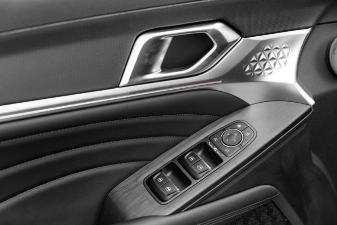Новый Haval F7x II 2026 года, цена 3 799 000 рублей, внедорожник, Автокод Объявления