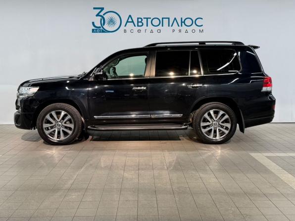 Toyota Land Cruiser 200 Series Рестайлинг 2 с пробегом 2017 года, цена 6 900 000 рублей, 137000 км, внедорожник, Автокод Объявления
