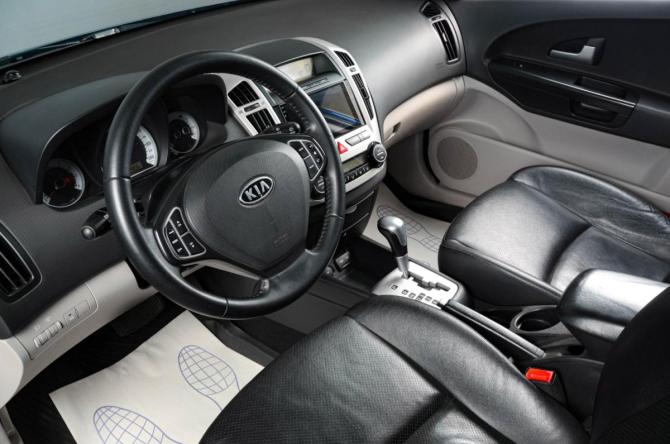 Kia Ceed I с пробегом 2007 года, цена 799 000 рублей, 230000 км, хэтчбек, Автокод Объявления