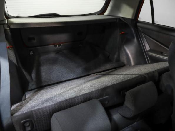 Toyota Corolla IX (E120 E130) Рестайлинг с пробегом 2006 года, цена 689 000 рублей, 182274 км, хэтчбек, Автокод Объявления