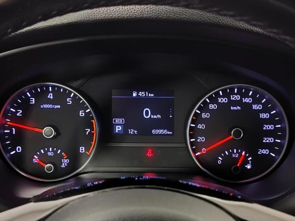 Kia Sportage IV Рестайлинг с пробегом 2021 года, цена 2 399 000 рублей, 69995 км, внедорожник, Автокод Объявления