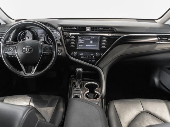 Toyota Camry VIII (XV70) с пробегом 2018 года, цена 2 999 998 рублей, 81662 км, седан, Автокод Объявления