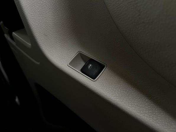 Toyota Sienta II с пробегом 2018 года, цена 1 515 000 рублей, 142210 км, минивэн, Автокод Объявления