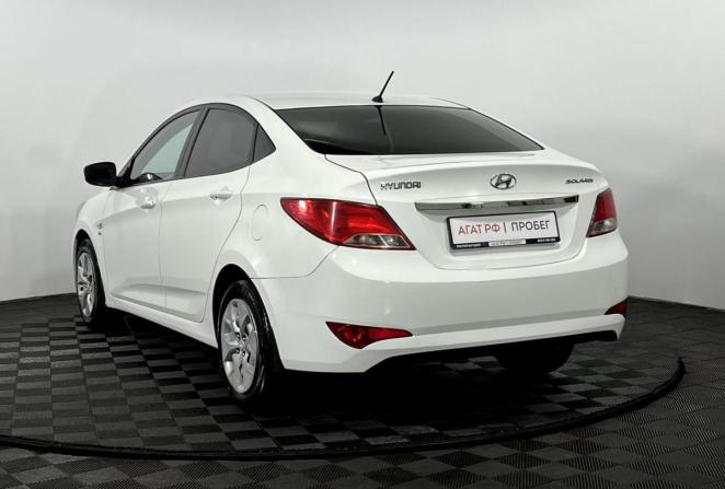 Hyundai Solaris I Рестайлинг с пробегом 2015 года, цена 1 260 000 рублей, 113325 км, седан, Автокод Объявления