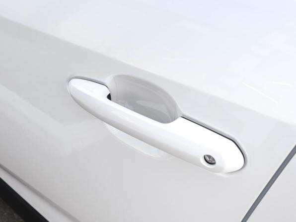 Toyota RAV4 V (XA50) с пробегом 2021 года, цена 3 719 000 рублей, 65514 км, внедорожник, Автокод Объявления