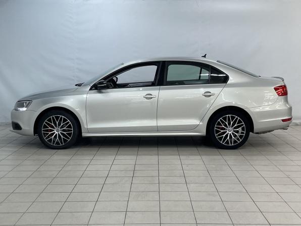 Volkswagen Jetta VI с пробегом 2011 года, цена 979 000 рублей, 160951 км, седан, Автокод Объявления