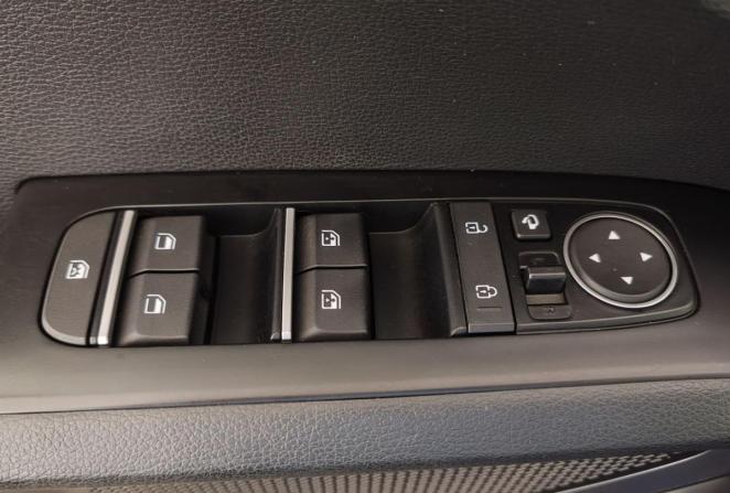 Kia Soul III с пробегом 2020 года, цена 1 380 000 рублей, 243878 км, хэтчбек, Автокод Объявления