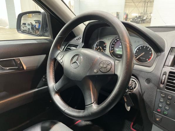 Mercedes-Benz C-Класс III (W204) с пробегом 2008 года, цена 880 000 рублей, 252168 км, седан, Автокод Объявления