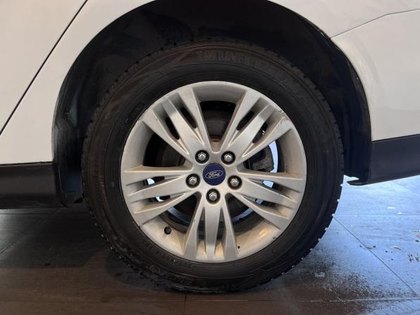Ford Focus III с пробегом 2012 года, цена 640 000 рублей, 183121 км, универсал, Автокод Объявления