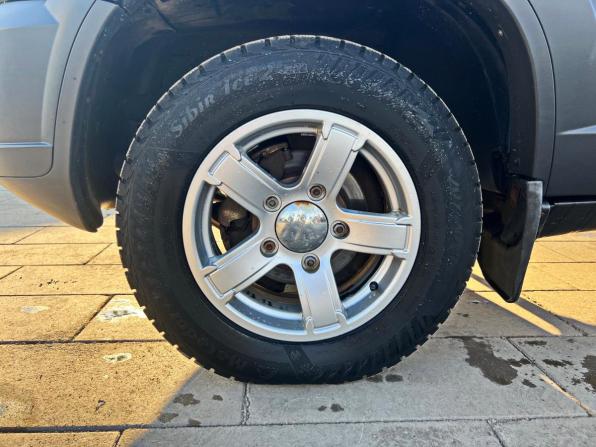 Chevrolet Niva I Рестайлинг с пробегом 2017 года, цена 591 900 рублей, 132631 км, внедорожник, Автокод Объявления