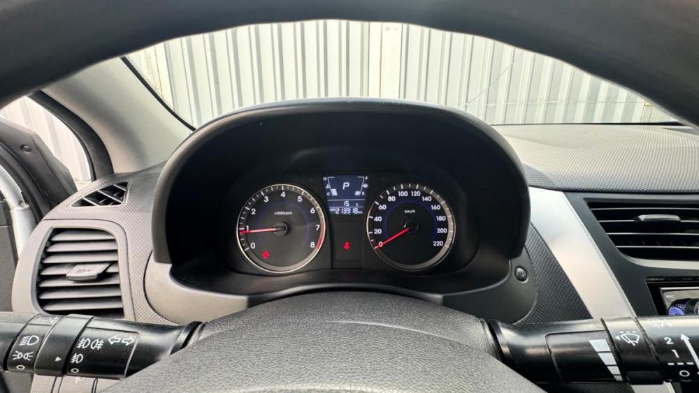 Hyundai Solaris I Ростов-на-Дону  - изображение 14
