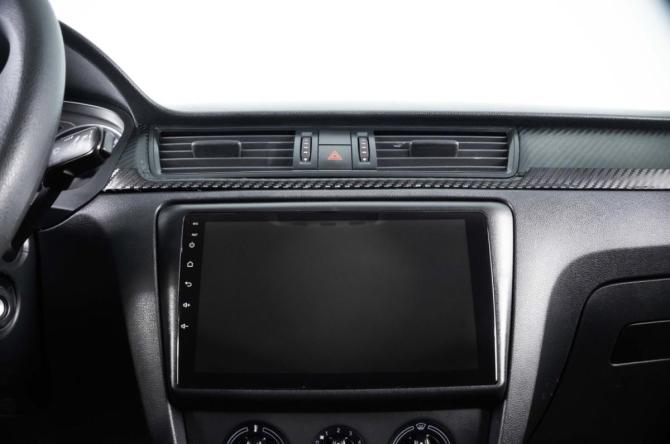 Skoda Rapid I с пробегом 2015 года, цена 1 099 000 рублей, 144569 км, лифтбек, Автокод Объявления